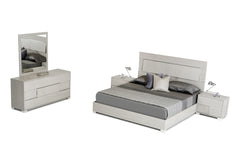 HomeRoots Modern Grey Queen Bedroom Set - KeyBedroom